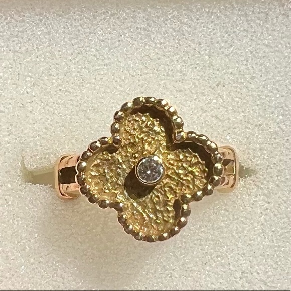 Van Cleef Vintage Diamond Alhambra Ring - Picture 1 of 3